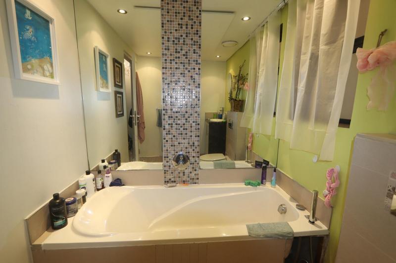To Let 1 Bedroom Property for Rent in De Waterkant Western Cape